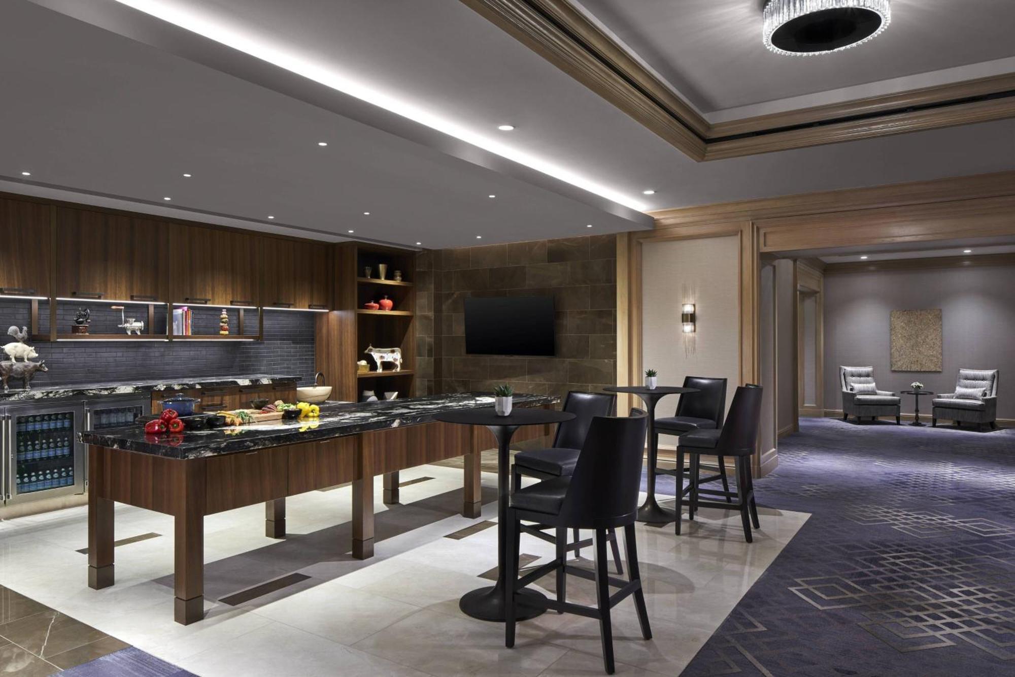 The Ritz-Carlton, Cleveland Hotel Exterior foto